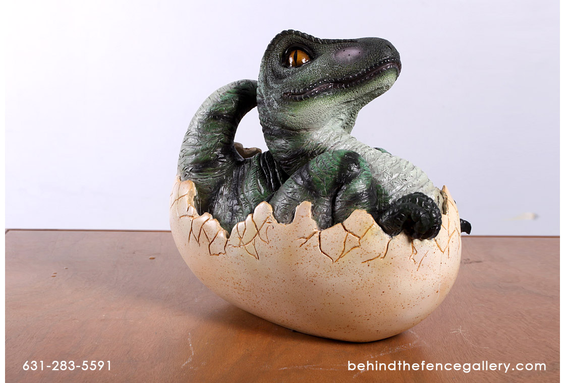 Baby T-Rex Statue Hatching Egg Baby T-Rex Statue Hatching Egg