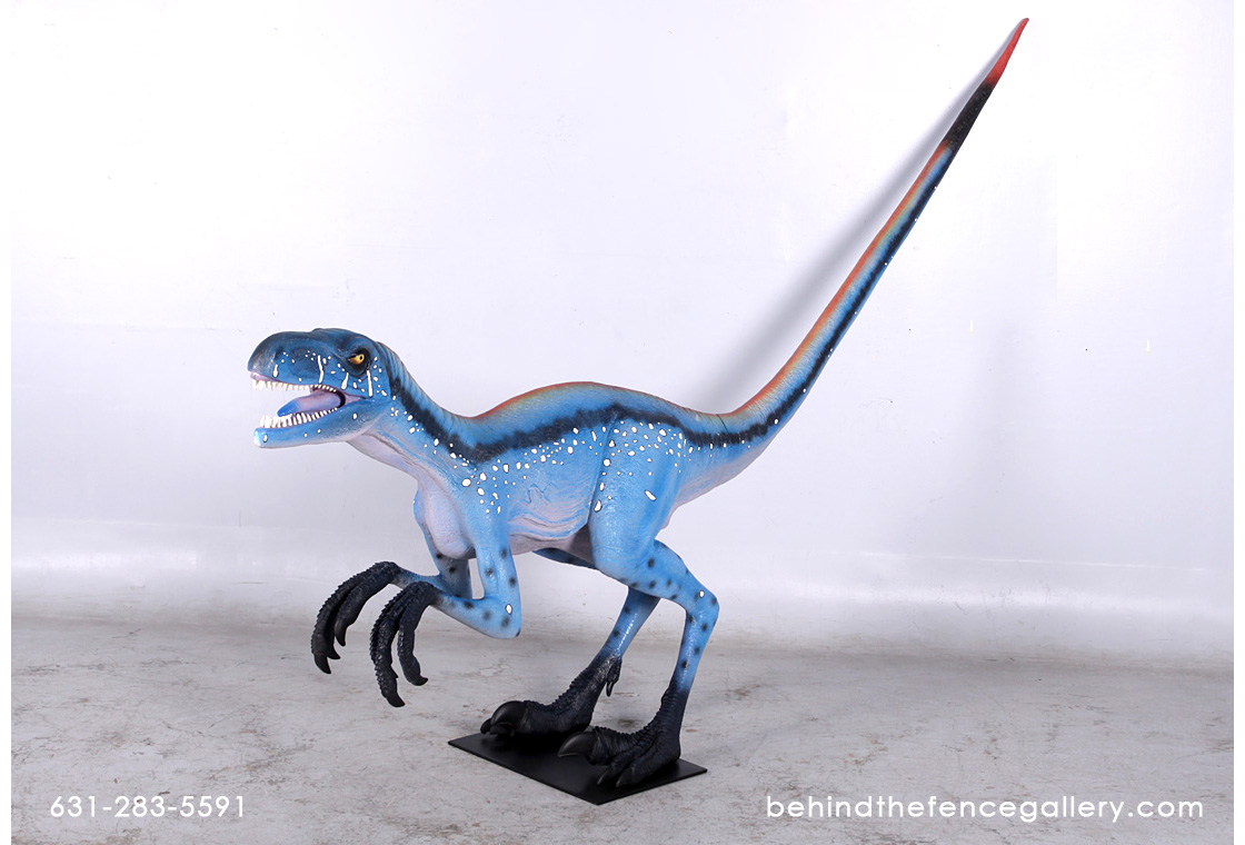 Ferocious Deinonychus Statue Ferocious Deinonychus Statue