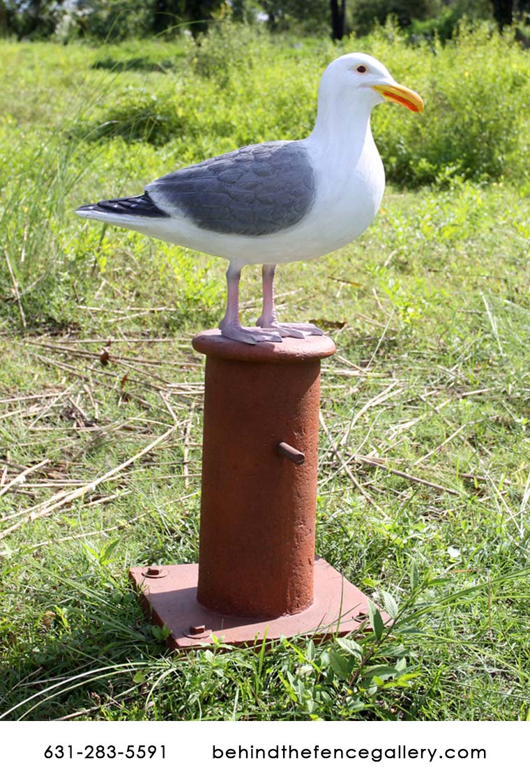 Seagull Statue on Mooring Pole Post Seagull Statue on Mooring Pole Post