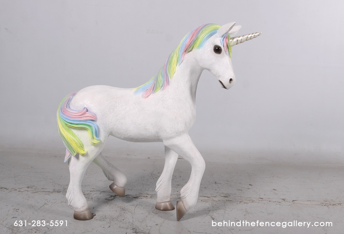 Standing Unicorn Statue Standing Unicorn Statue