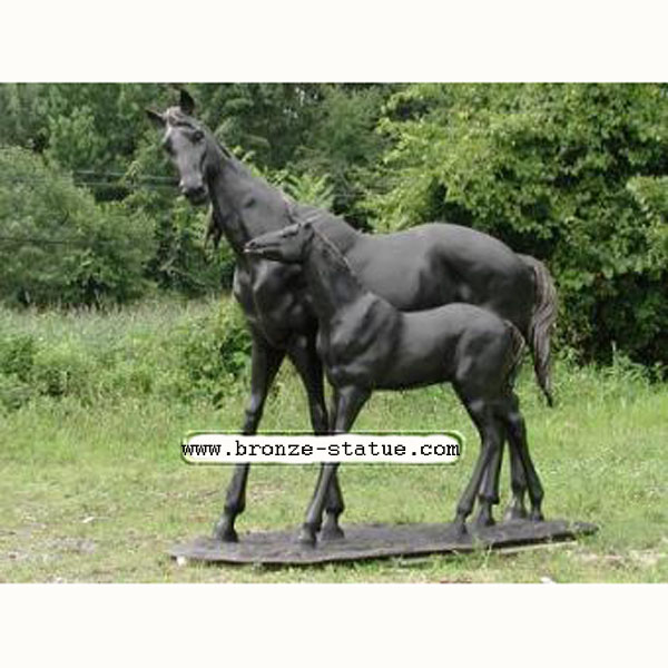 Bronze Mare and Filly Horse Bronze Mare and Filly Horse
