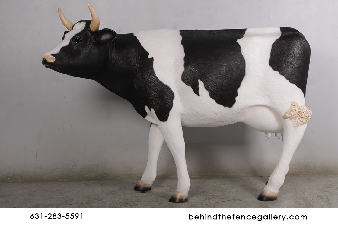 Cow Statue Medium Size Farm Animal Prop Cow Statue Medium Size Farm Animal Prop