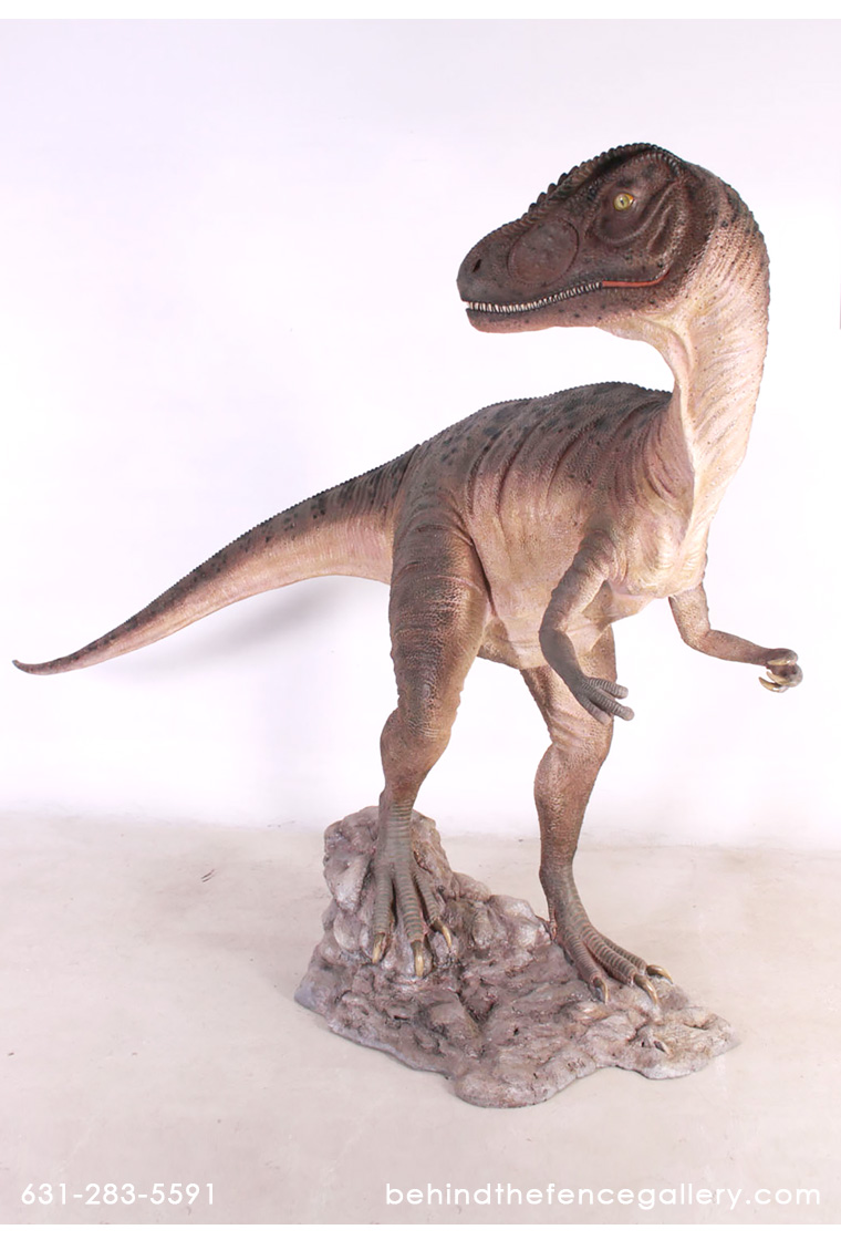 Dinosaur Statue Allosaurus Head Turned Dinosaur Statue Allosaurus Head Turned