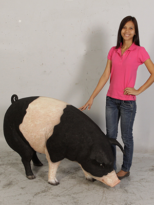 Pink & Black Pig Statue Pink & Black Pig Statue