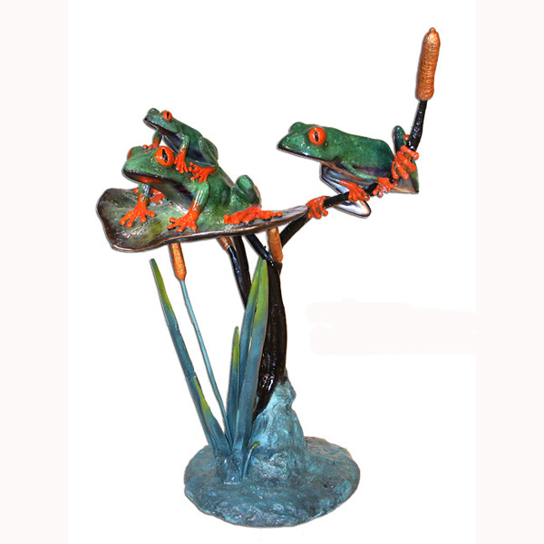 Bronze Three Frogs on Lotus Bronze Three Frogs on Lotus