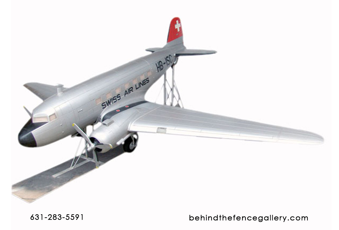 Model DC-3 Airplane Replica Model DC-3 Airplane Replica